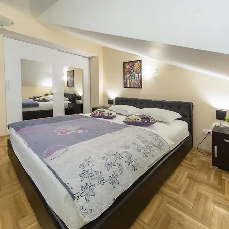 Apartment F *