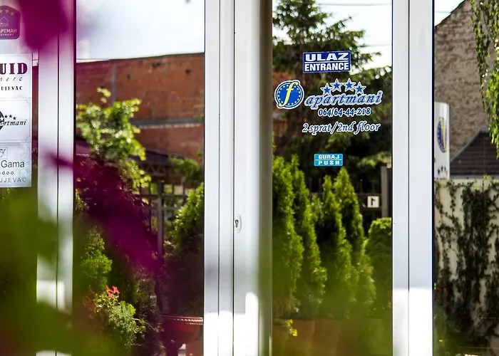 F 아파트 크라구예바츠